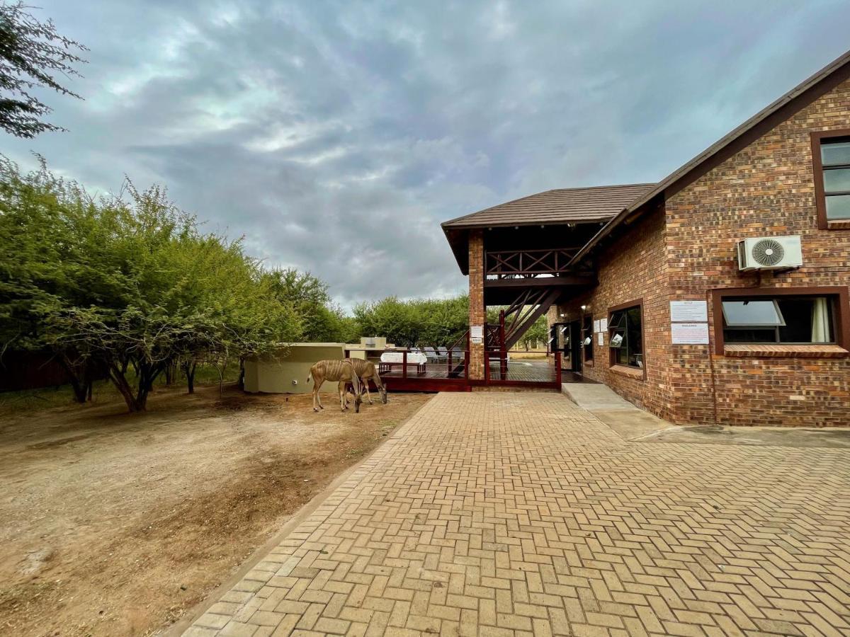 Nghala Self-catering Holiday Home Marloth Park Luaran gambar